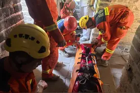 北京高温日两连发，一女子爬长城中暑无法下山！图片