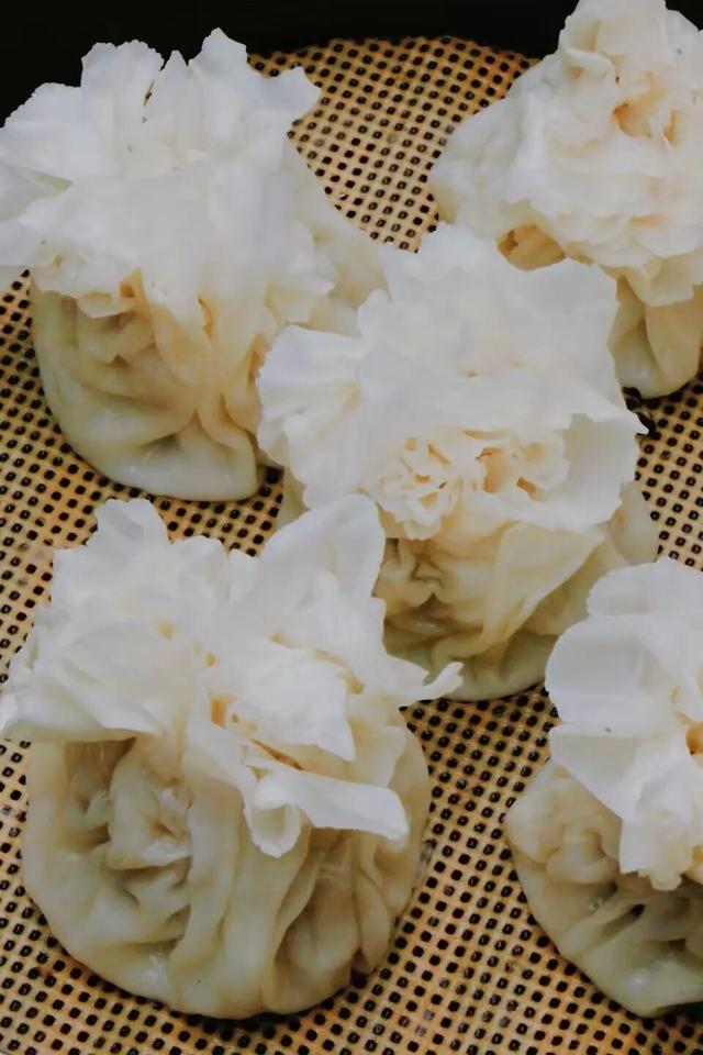 一年逛两次莲花西路，每次都有新感觉