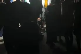 在缅华人：眼瞅着同胞被埋却无能为力图片