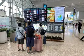 为什么“五一”机票会大幅降价？专家释疑图片