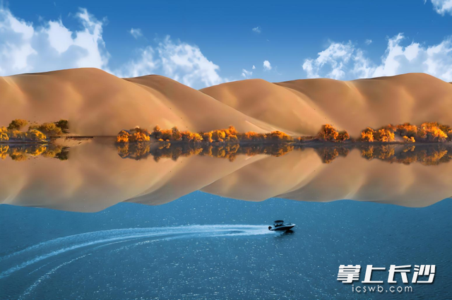 最美秋色旅游专列 新疆南北疆全景19日游，9月长沙出发，4699元起