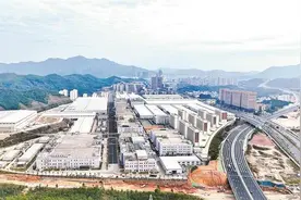 深汕特别合作区“做实做强东部板块高质量发展战略引擎”  世界级汽车制造城动能充沛加速崛起图片