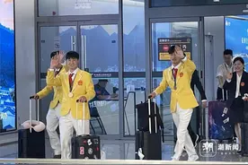 “学技能，正在热起来”  中秋夜，世界技能大赛金牌得主载誉归来图片
