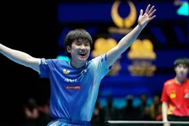 澳门世界杯：国乒新星黄友政不敌张本智和，比赛还没打完张本就开始庆祝……图片