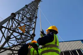 全国首个基于800MHz的5G海域超远覆盖基站开通图片