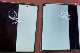 荣耀折叠屏手机使用不到三个月亮线、漏液 官方授权服务中心：人为损坏 不予保修 换屏需3159元图片