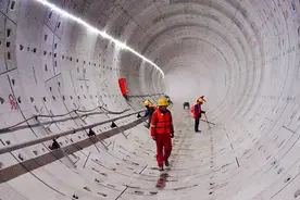 天津轨道交通B1线云山道站至车站北路站区间全面贯通图片