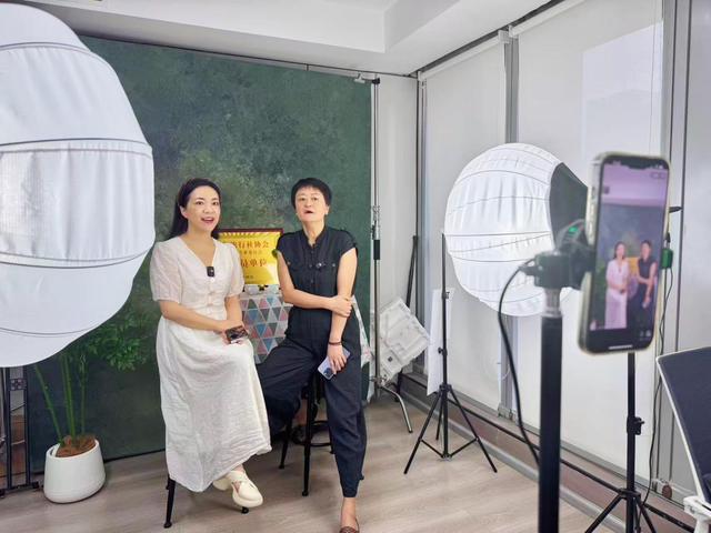 8大秋冬景区 + 30条线路！贵州省旅行社线路产品直播大赛复赛激战正酣