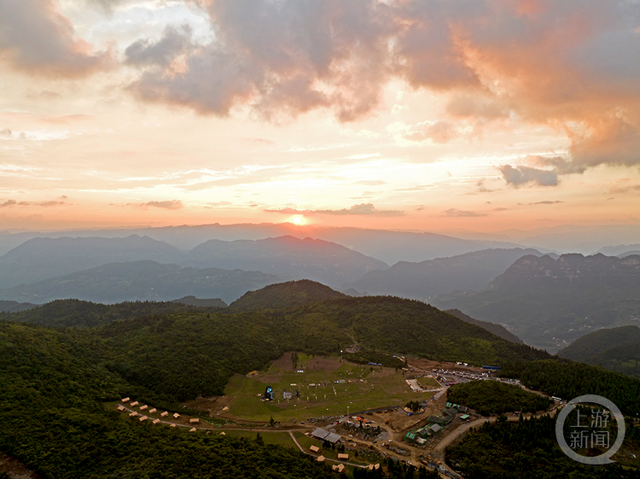 重庆彭水：高山“凉资源”催生避暑“热经济”