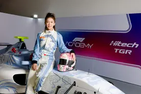 她说 | 对话F1学院外卡车手师炜：从运动博主到赛车手，“铁豆”不设限图片