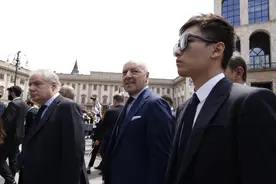 张康阳融资失败！记者：橡树资本后天接管国米，寻找最佳价格出售图片