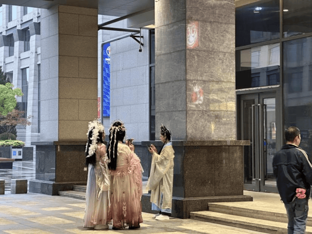 国庆前夜，我在商场里完成了一次城市“考古”