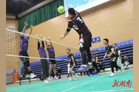 全省400余名气排球高手齐聚郴州，争夺“超级杯”全国席位图片