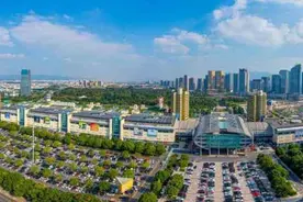 第一视点丨“莫名其妙” “无中生有” “点石成金”——义乌故事：何以勇立潮头图片