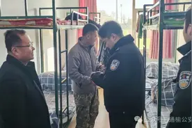 【护校安园】守护校园 共筑平安 通榆公安多警种联合开展护校安园行动图片