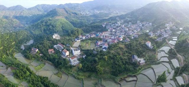 藏不住了！诸暨9个村，周末走起~