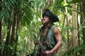 新闻多一度丨中国女游客马尔代夫鲨口逃生，遇到鲨鱼如何自保？图片