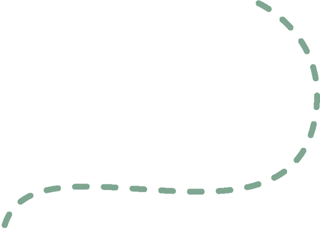 站前广场新盖一座小亭子，秋日出游更丝滑～