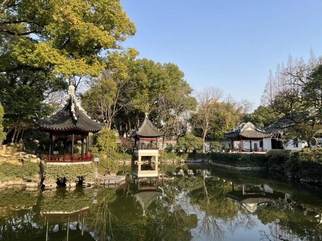 15000+停车位！国庆长假青浦这些地方免费停车（附点位信息）→