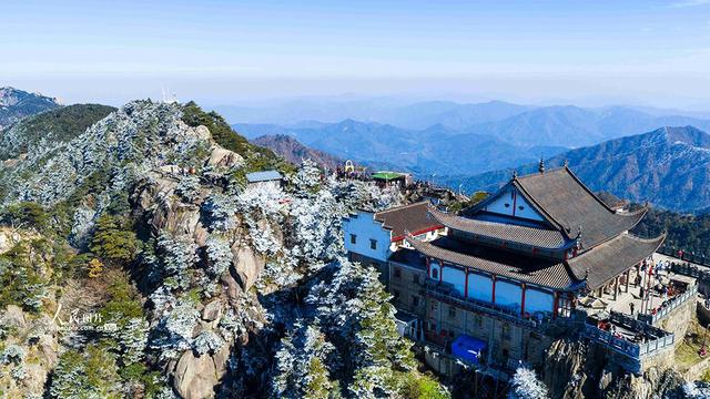 安徽池州：九华山天台景区银装素裹