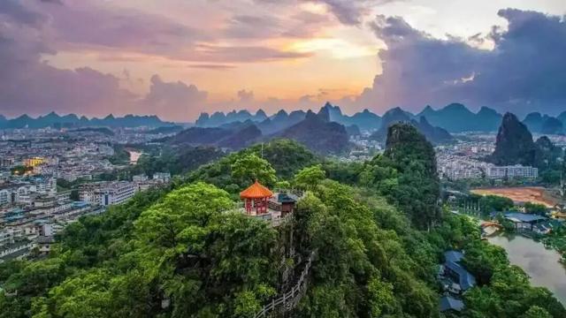 2025桂林艺术节解锁你的专属福利，吃住玩购优惠全攻略来啦→