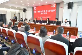 首都名中医董瑞：“董氏金甲散结方”防治肺结节走进云南图片
