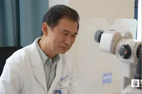 一位眼科大夫的执业初心：一生只为患者顾图片