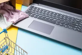 马上评｜“衣服越来越难买”，对市场是一个提醒图片