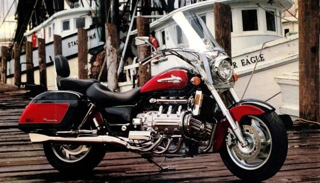 18.98 万起售，长城灵魂 S2000 CL 想用八缸撑起国产摩托天花板