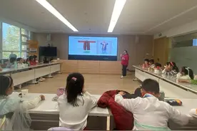 青岛市崂山区：孩子们“玩”嗨啦！新时代文明实践阵地成寒假好“趣”处图片