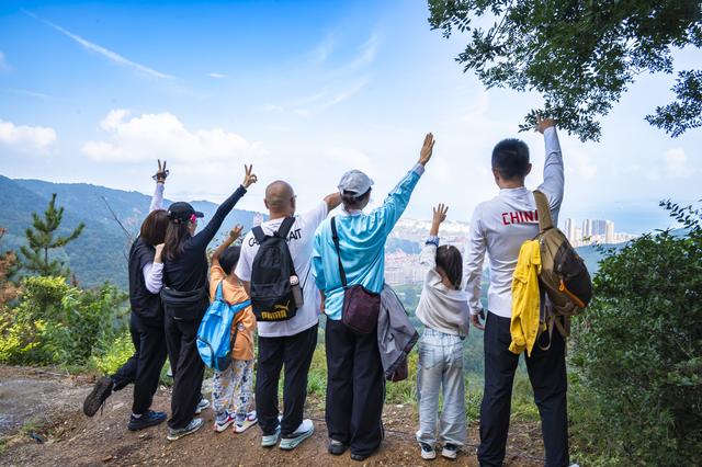 “山东邂逅美”摄影大赛｜烟台开花石：登山徒步打卡地