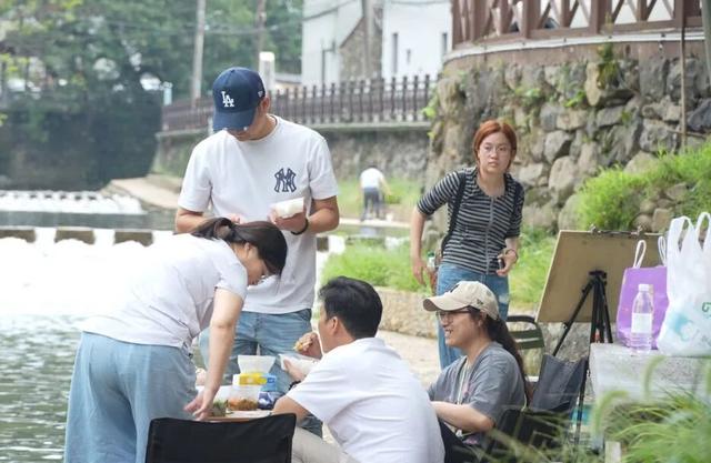 热力十足！国庆中秋假期，奉化开启“人从众” 模式！