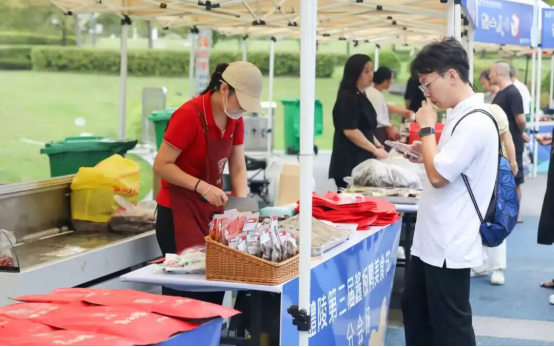 拓展“陶瓷+”多元融合 构建高水准产业平台 2025湖南（醴陵）国际陶瓷产业博览会开幕