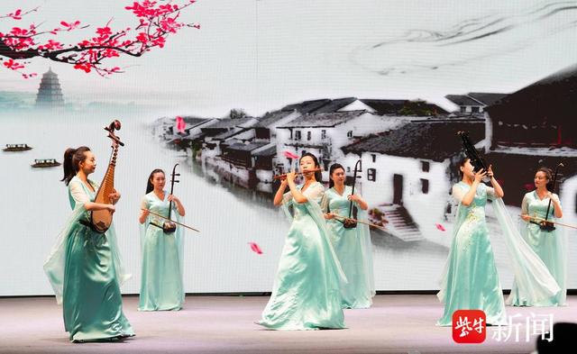 三城联动开启“跨山越海”文旅新体验：一起为“苏超”助威