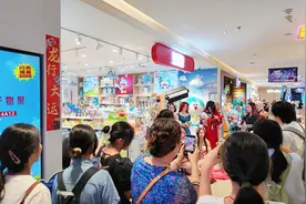 为了接住古埃及大展的“泼天流量”，南京路步行街“五展联动”送福利图片