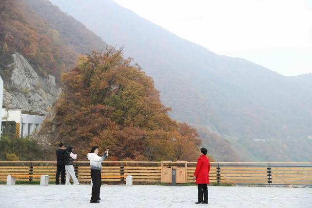 省媒看白山 | 吉林日报：走走停停，G331一路美景一路歌