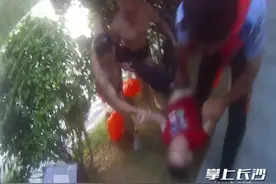 “00后”民警+“60后”义警，救下一条生命！图片