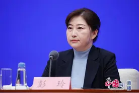 国家移民管理局：为非中国籍港澳永久性居民签发来往内地通行证，“随时北上”成为现实图片