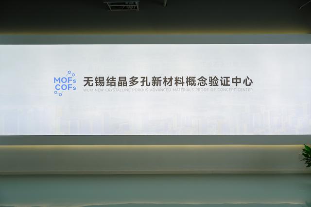 无锡滨湖：一半湖光山色，一半赛博朋克