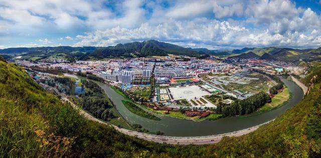 诗情秋意 遇见白山 | 长白县：秘境明珠——吉林长白的“诗与远方”