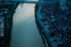 硚口：行吟在汉江湾图片