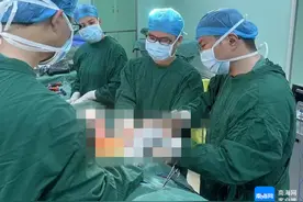 近七旬候鸟老人股骨颈骨折，海南省第二人民医院成功实施人工髋关节置换术图片