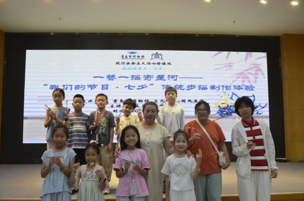 “青博之夏”的朋友圈有多广？从场馆、校园到社区、地铁，到处都有“搭子”