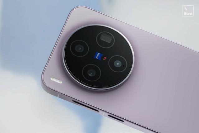 对话 vivo OS 产品副总裁：AI 不会产生新的需求，通往远方是马车还是蒸汽机是产品形式问题