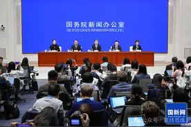 关于地方化债，我认为财政具体额度应该已定，问题是各地怎么分图片
