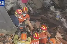 这就是美国的“最大规模救援”？图片