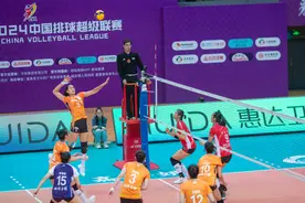 面对“半个国家队”的江苏女排，浙江队0-3不敌对手图片