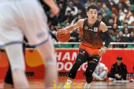 CBA全明星阵容出炉：高诗岩榜上有名，陈培东出战三分球大赛图片