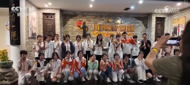 体感交互、数字织造、AI问答……从“看文物”到“懂历史” 暑期文博游奇妙体验升级