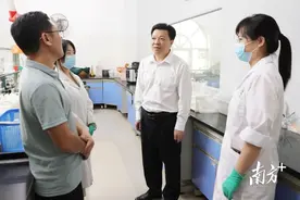 张志锋到市生态环境局丰顺分局走访调研：压实责任 担当作为 持续打好榕江北河综合整治攻坚战 推动生态环境质量稳定向好图片